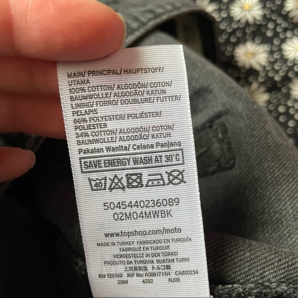 topshop washed black mom jeans - Picture 8 of 8